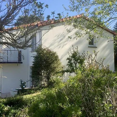 Hébergement de vacances Ecuras